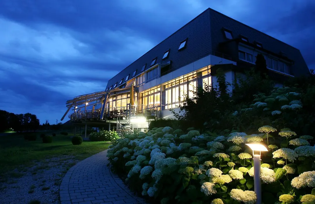 Stausee-Hotel-1