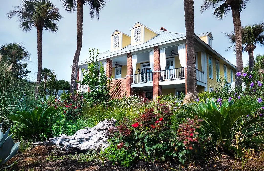 Beachview Inn And Spa-1