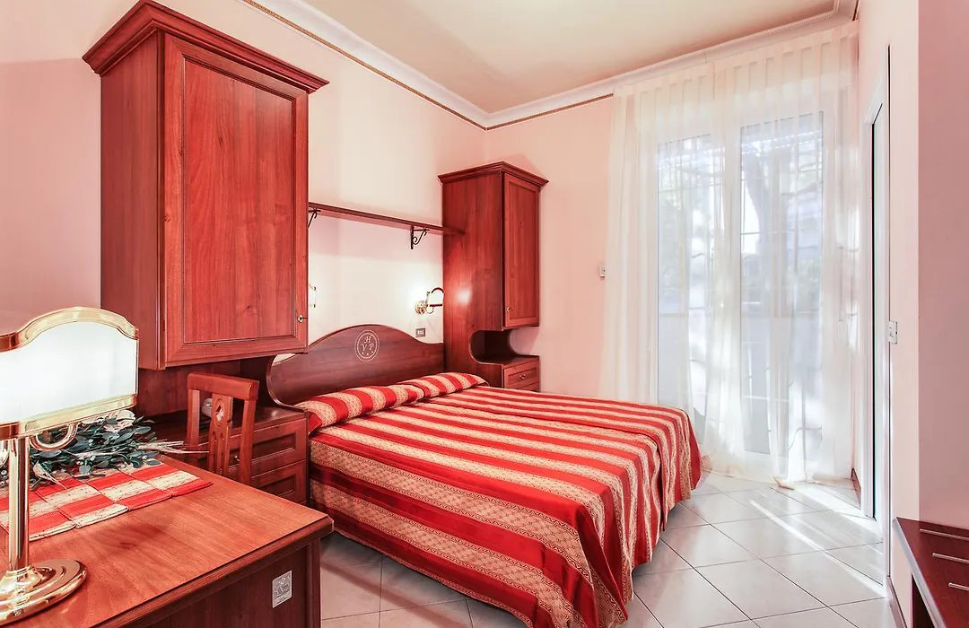 Hotel Villa Pina-1