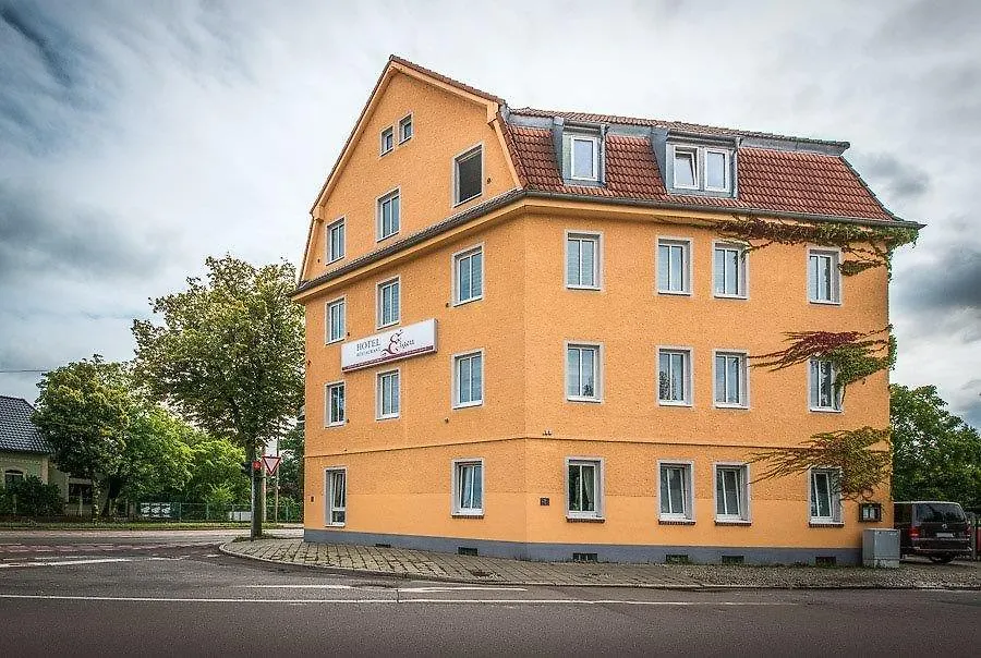Hotel Eigen-1