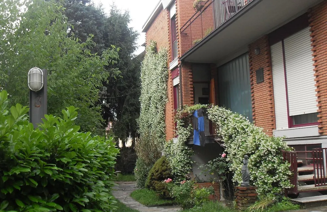 Accademia B&B-1