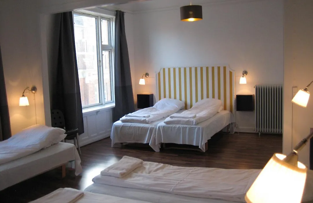 Hotel Loven-1