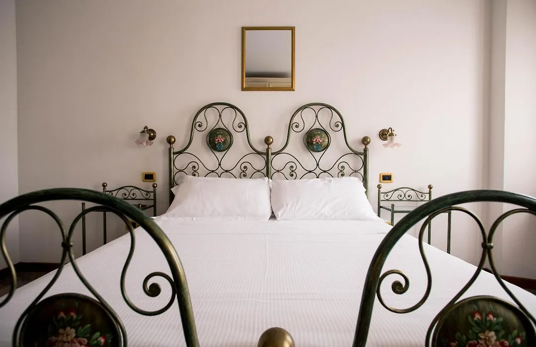 Hotel e Locanda La Bastia-1