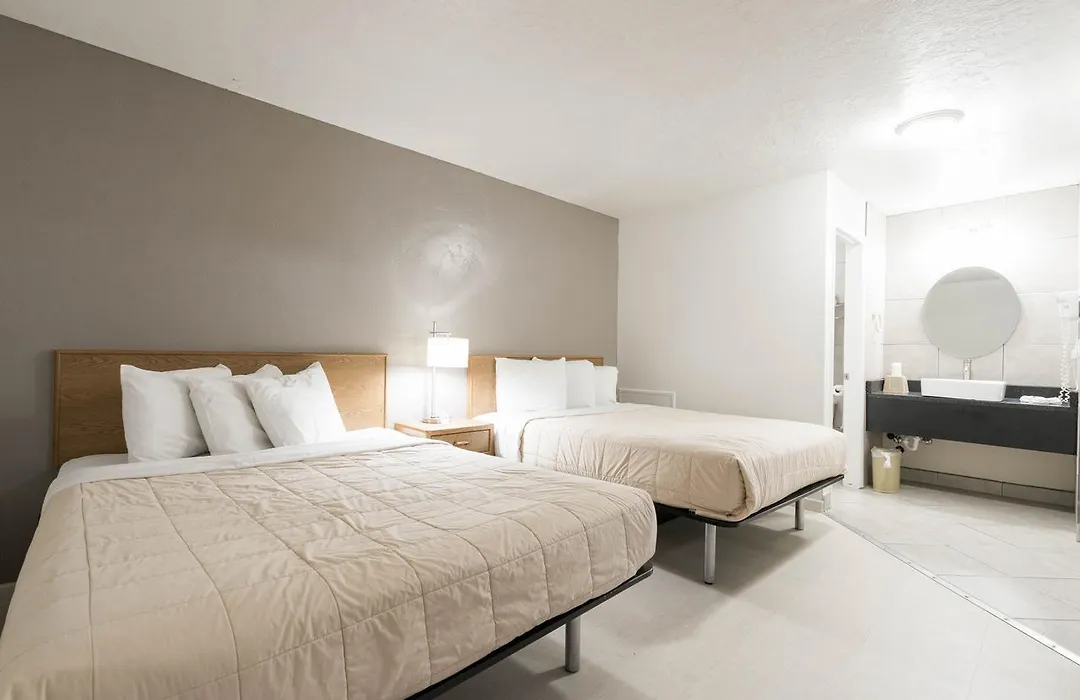 Little Suites Provo Extended Stay-1