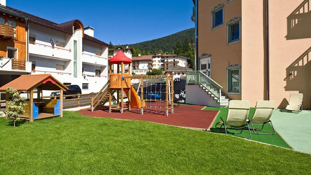 Hotel Abete Bianco-1