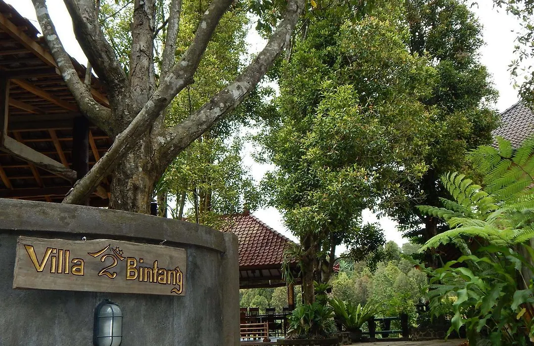 Villa Dua Bintang-1