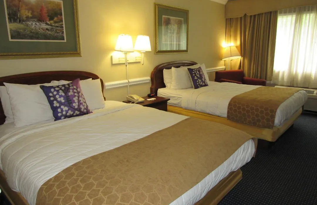 Kinderlou Inn-1