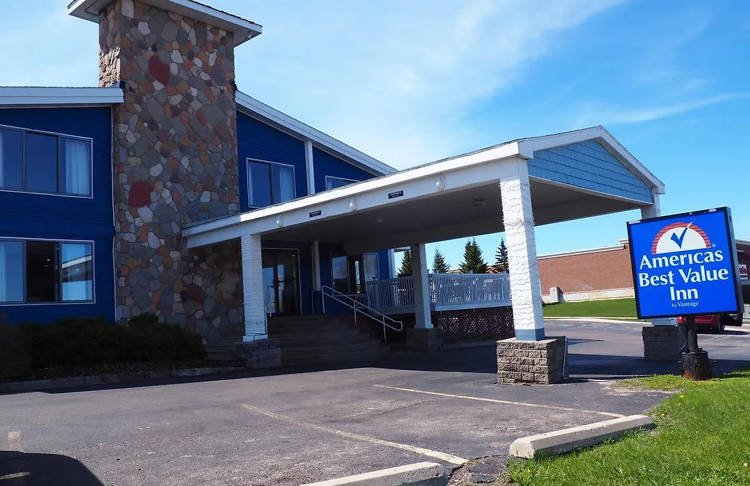 Americas Best Value Inn - Petoskey-1