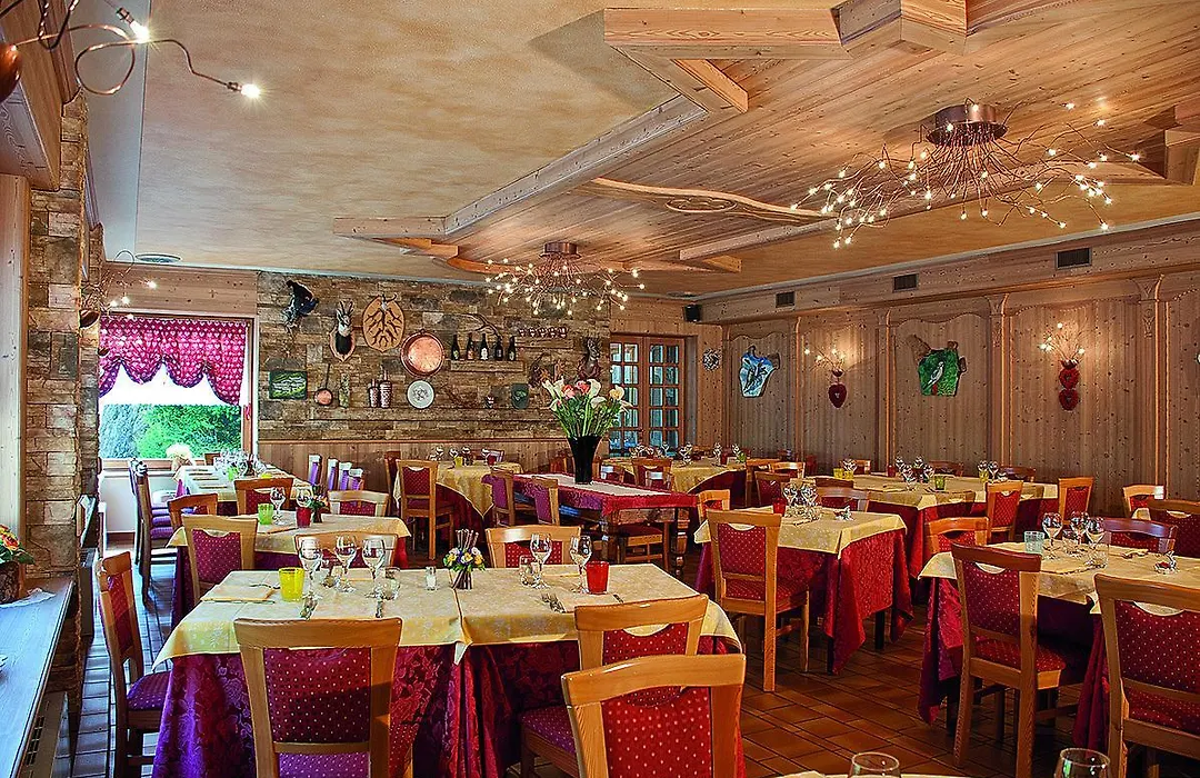 Hotel Corona-1