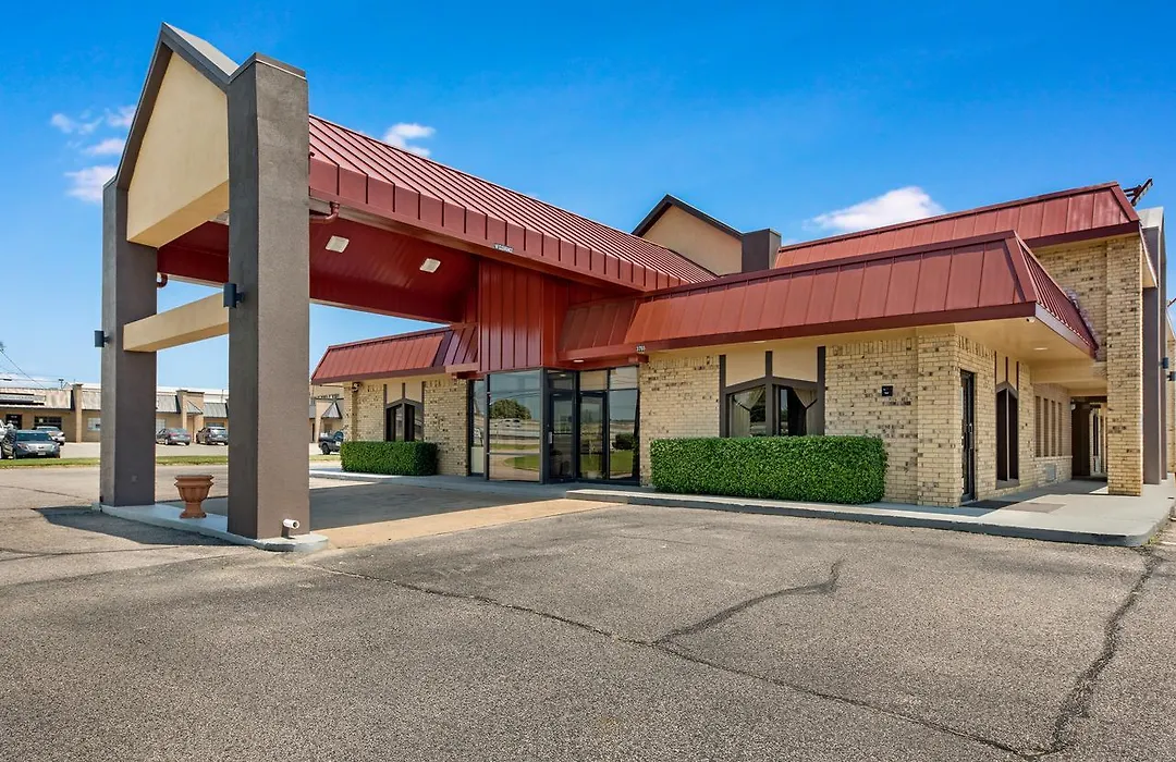 Americas Best Value Inn Paris-1