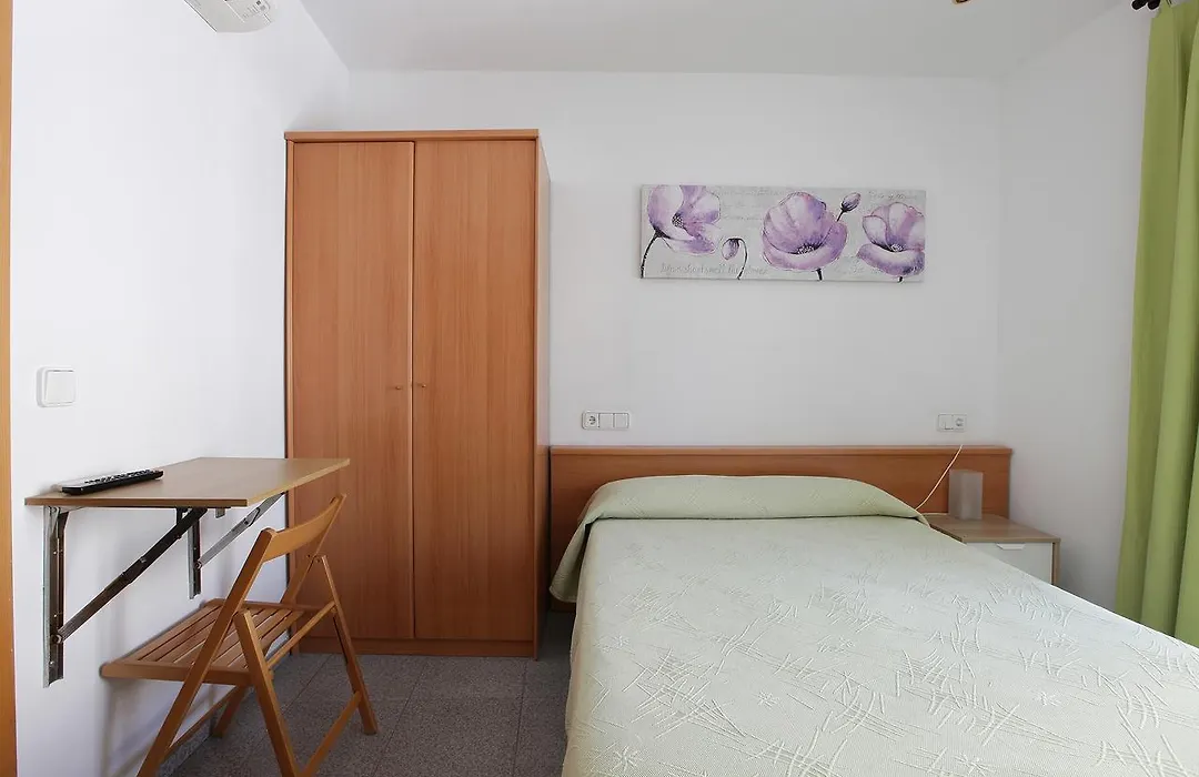 Hostal L'Alba-1