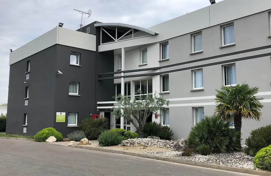 B&B Hotel Montauban-1