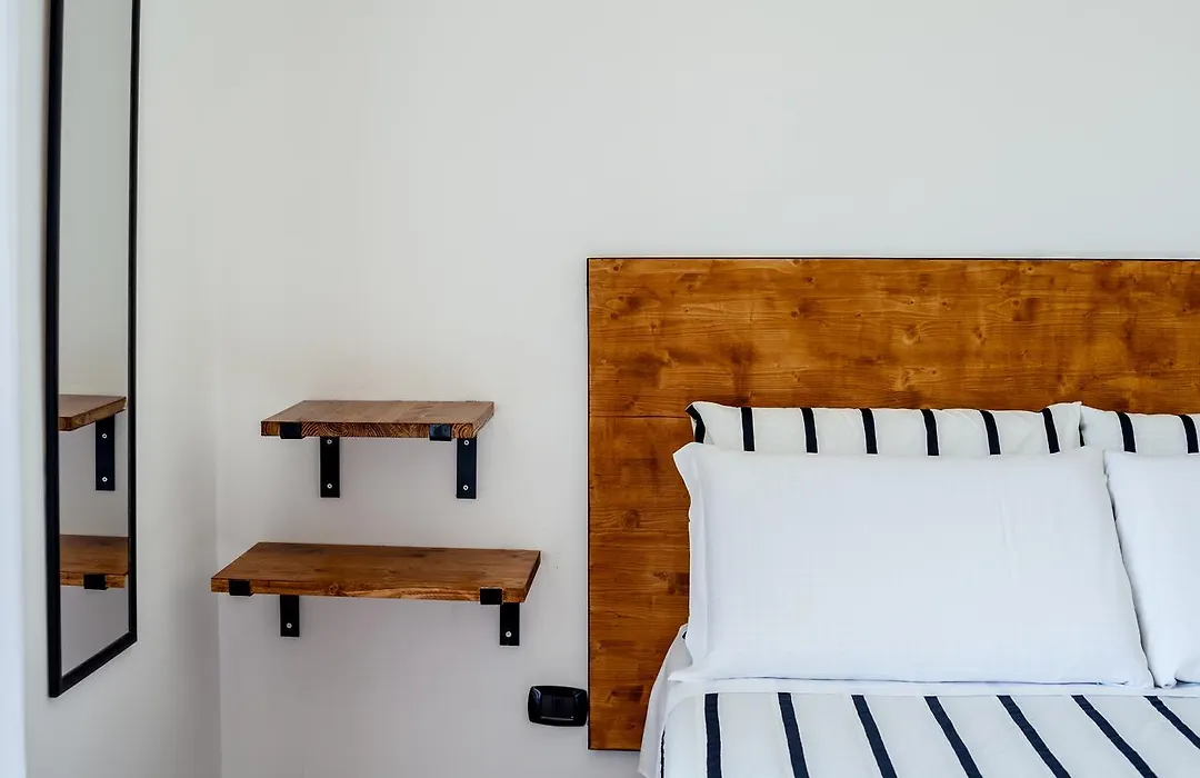 Travel B&B-1