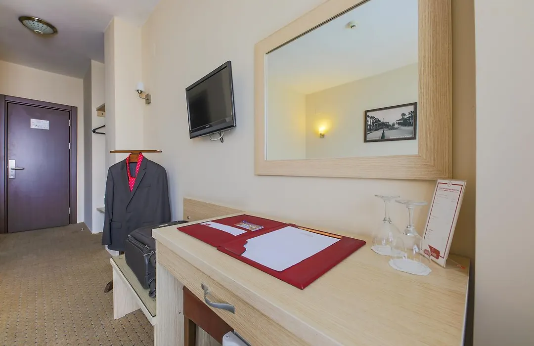 Hostapark Hotel-1