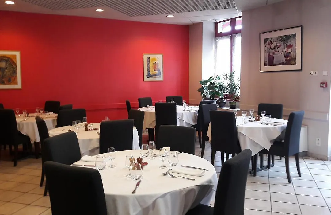 Logis Hotel du Parc-Restaurant - Le Rouget de Lisle-1