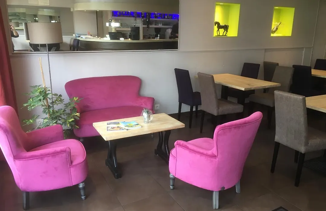 Hostellerie Excalibur-1