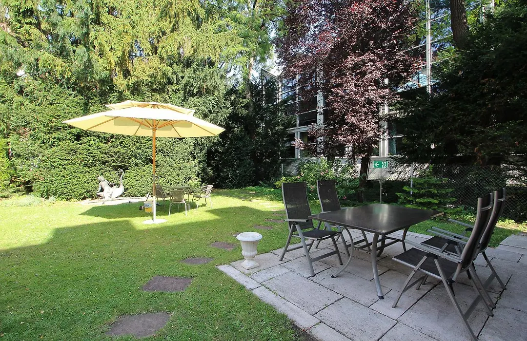 Hotel Leopold-1