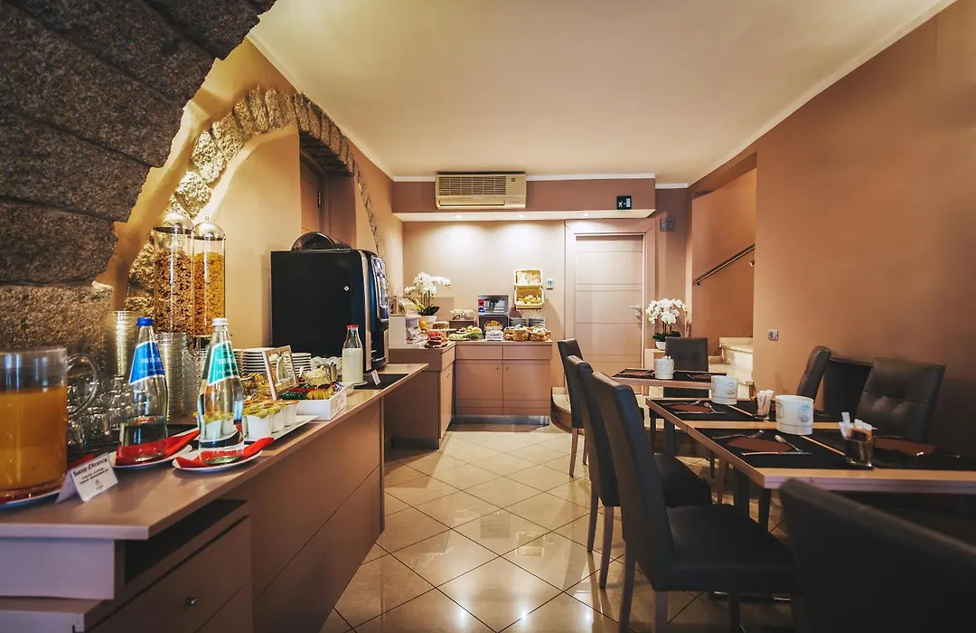 Hotel Centrale-1