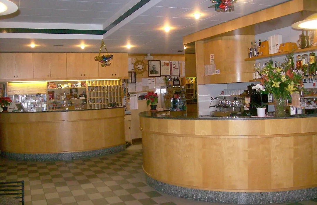 Hotel Aurora-1
