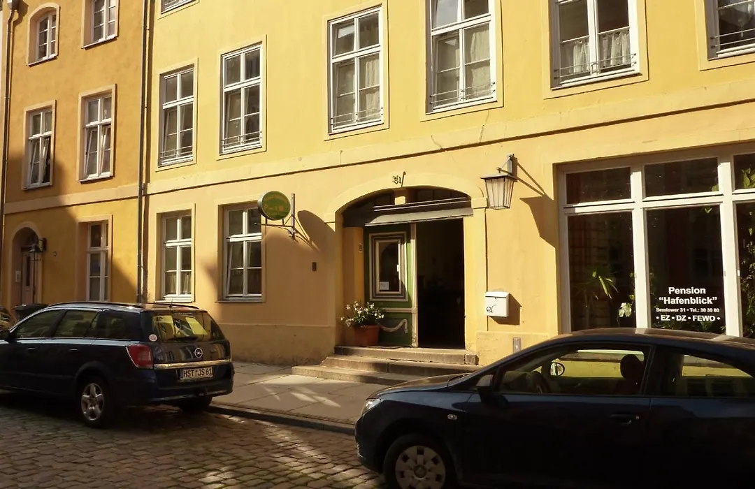 Altstadt Pension Hafenblick-1