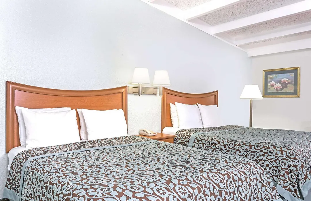 Days Inn Perry-1