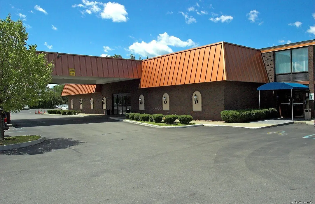 Albany Airport Inn-1