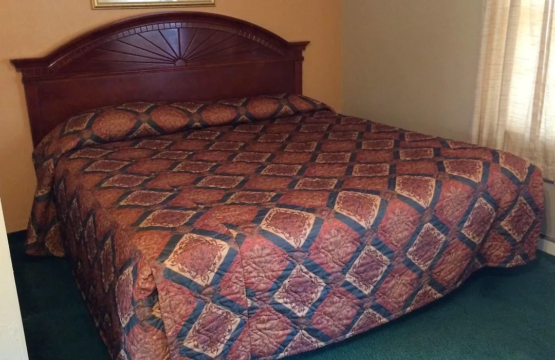 Howards Motel-1