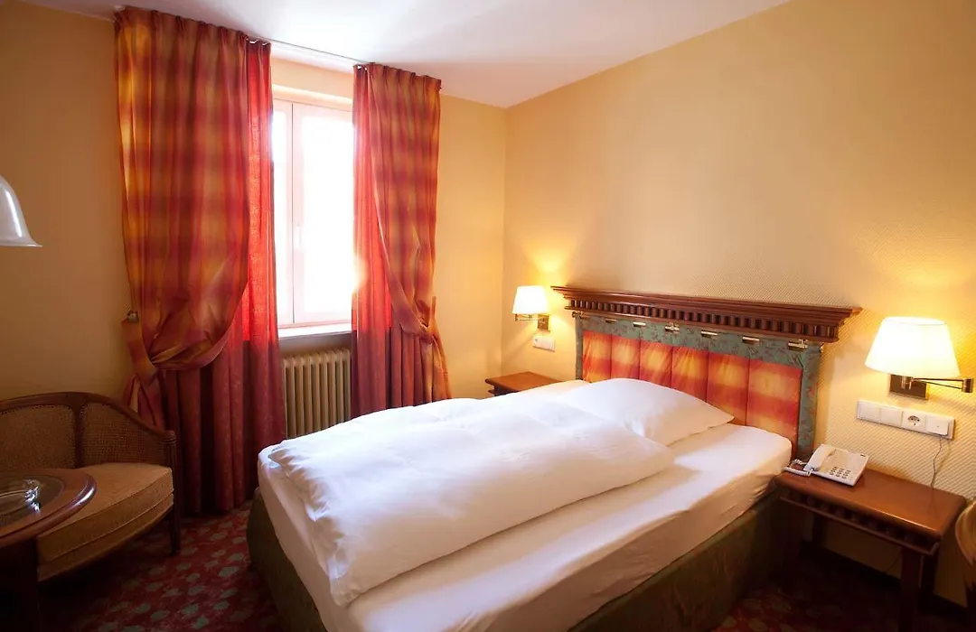 Hotel Karpfen-1