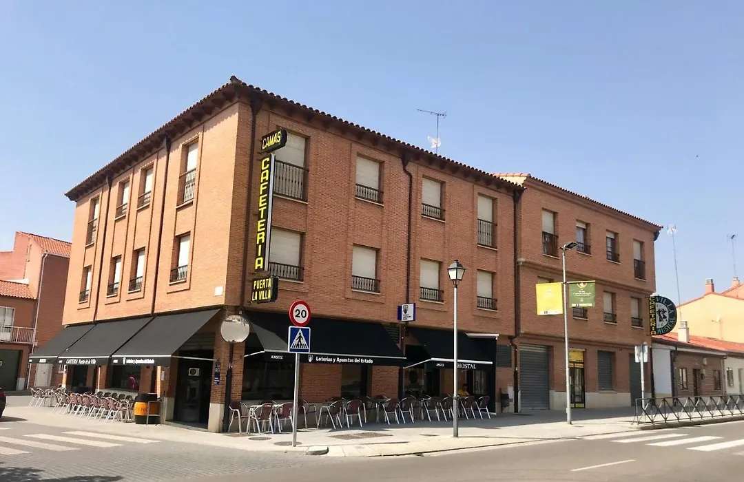 Hostal Puerta La Villa-1