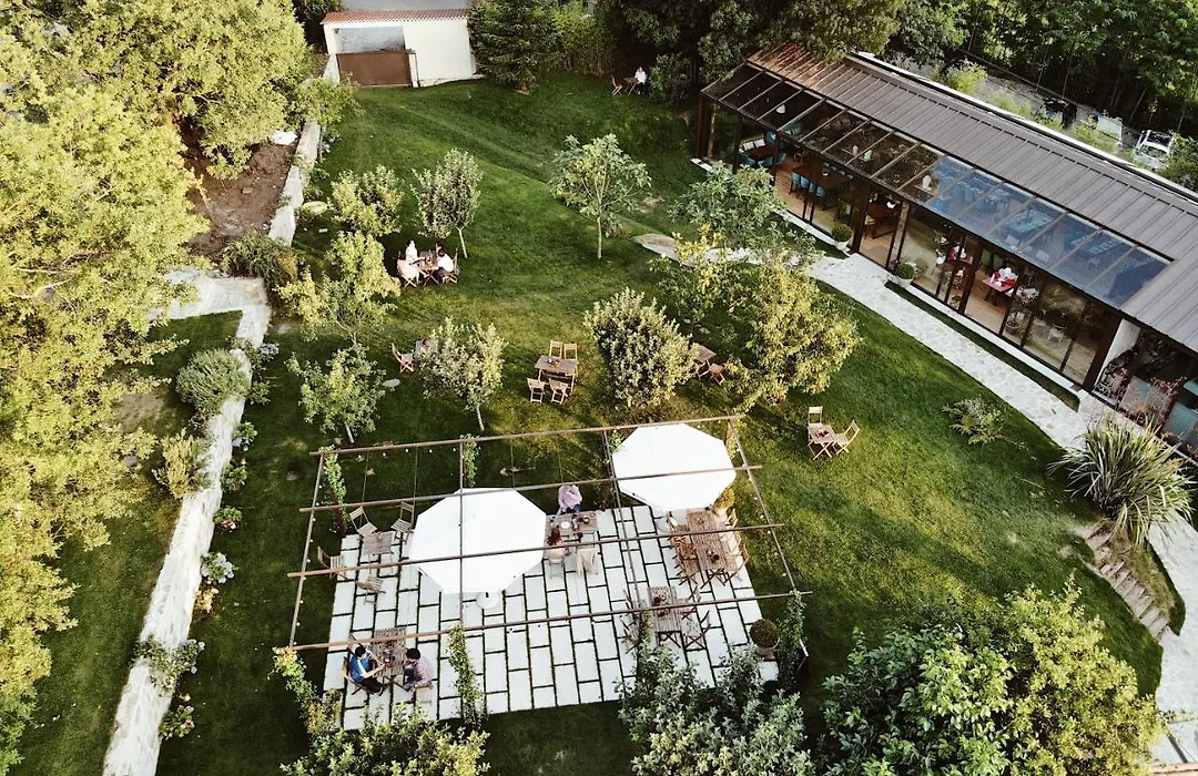 Eco Hotel Nos-1