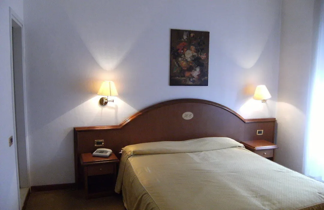 Hotel Europa-1