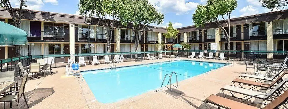 Whitten Inn University-1
