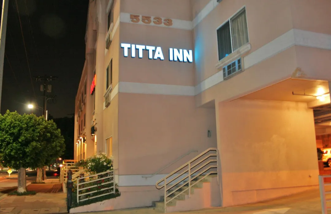 Titta Inn-1