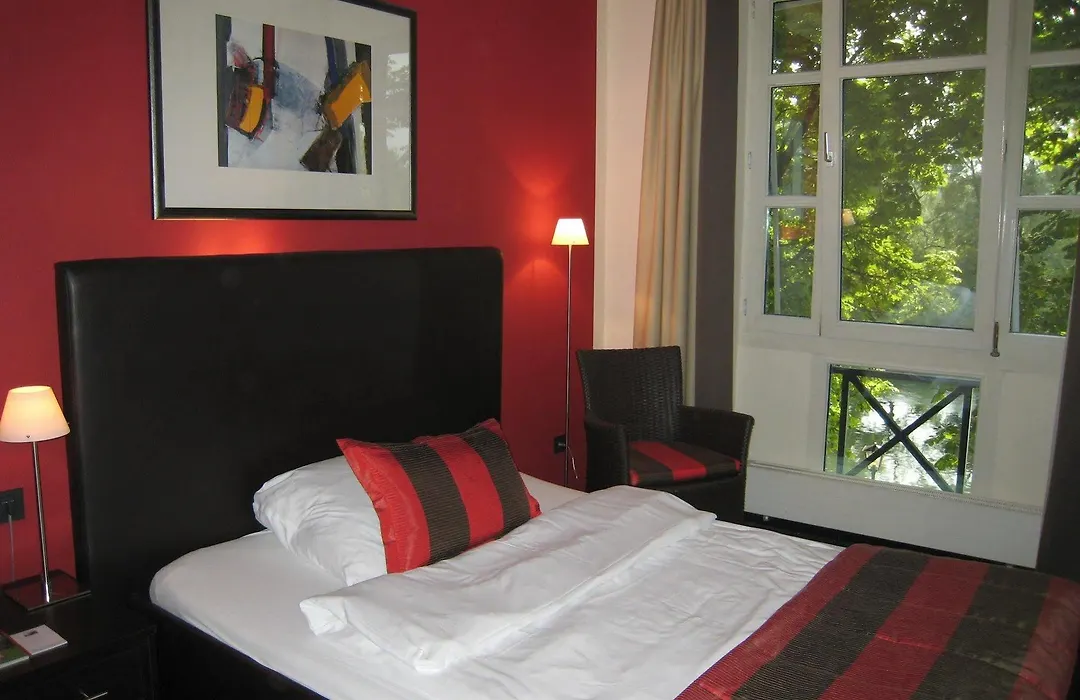Hotel Am Ruhrufer Business & Golf-1