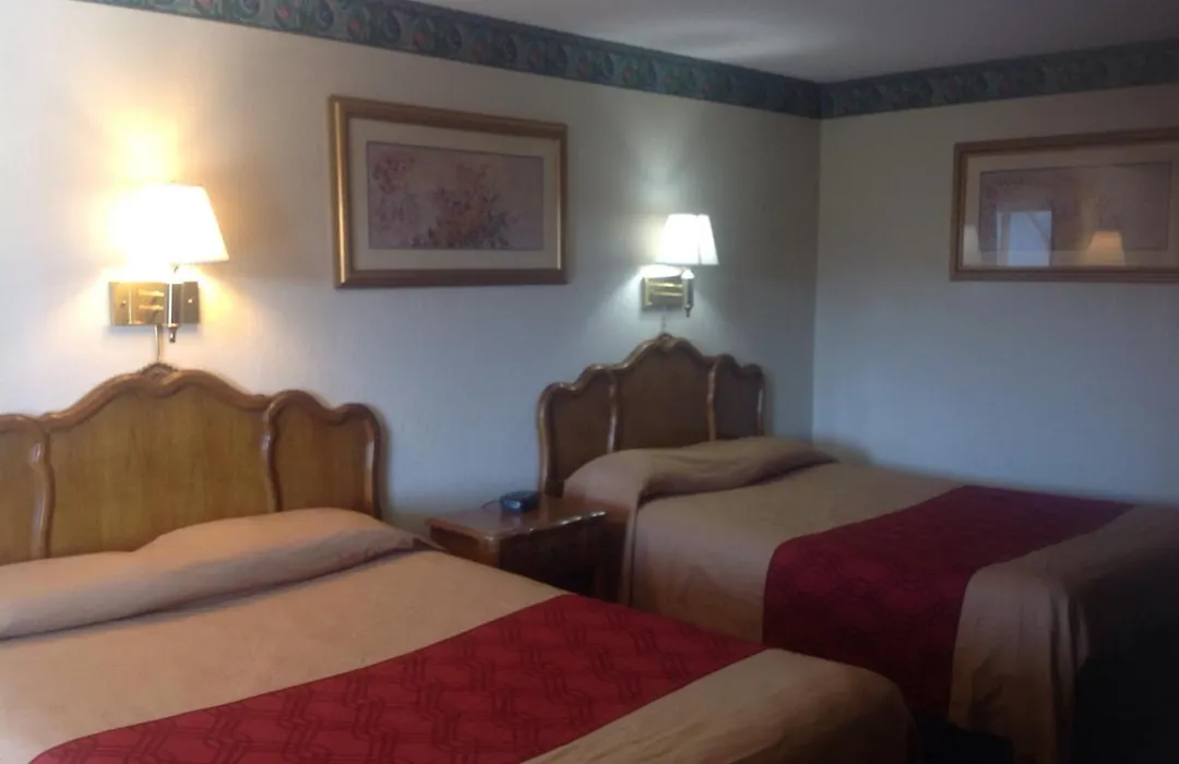 New Haven Inn-1
