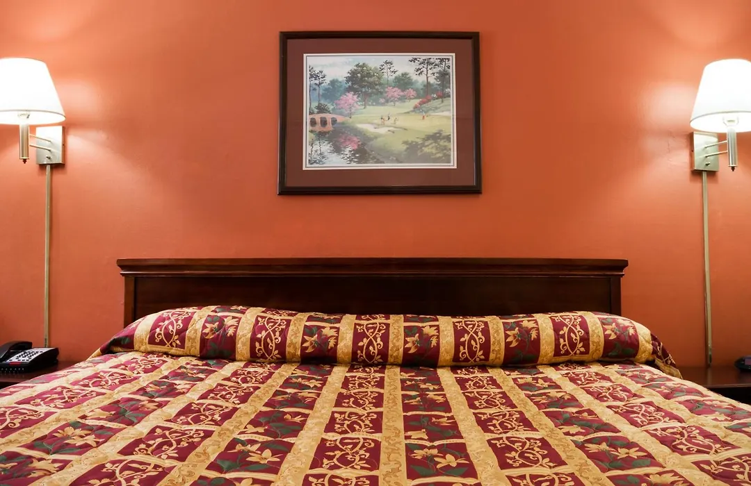 Knights Inn Aiken-1
