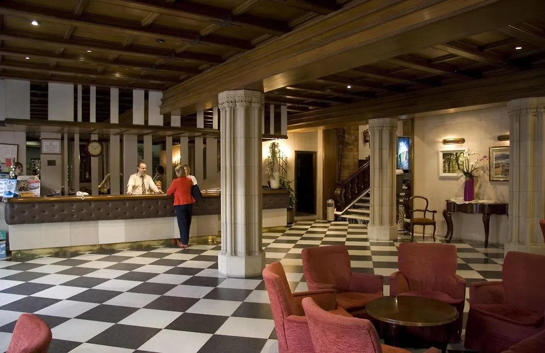 Hotel Vila Calella-1