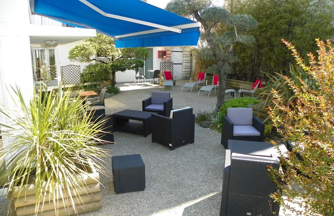 Hotel Colinette-1