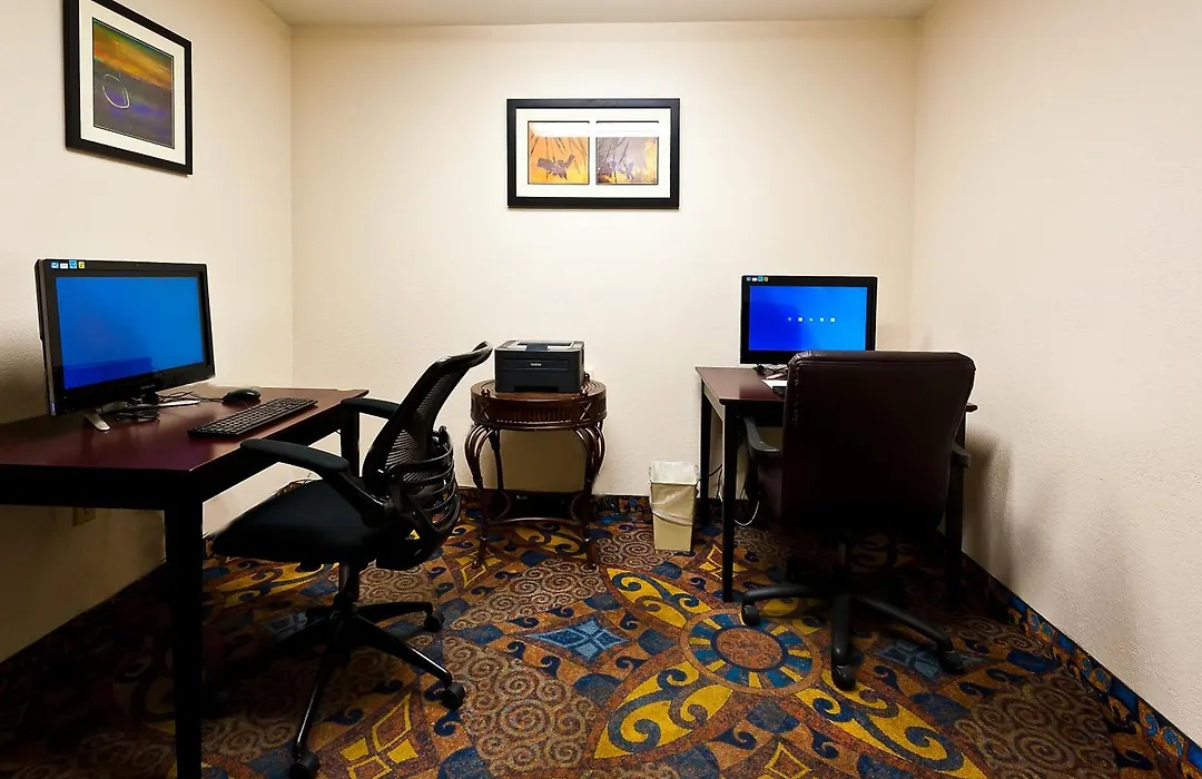 Grand Texan Hotel And Convention Center-1