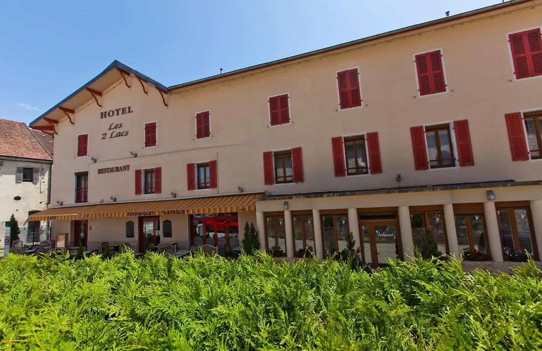 Hotel Les 2 Lacs-1