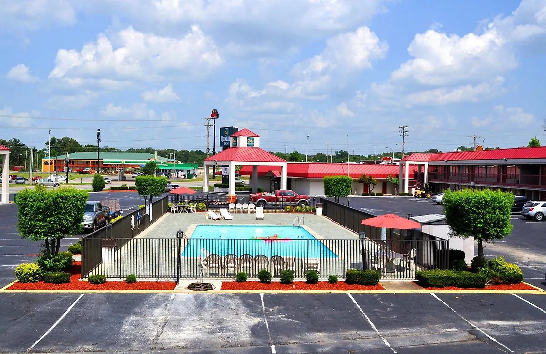Quality Inn - Dickson-1