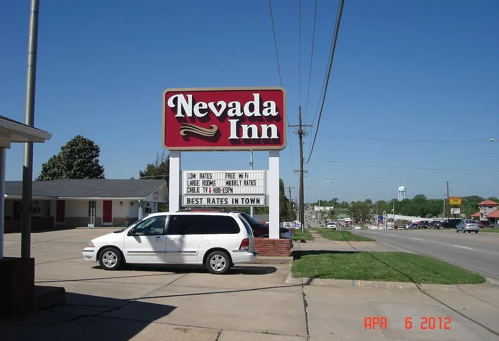 Nevada Inn-1