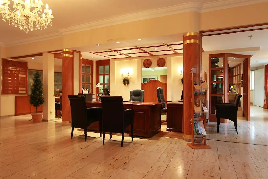 Columbia Hotel Bad Griesbach-1