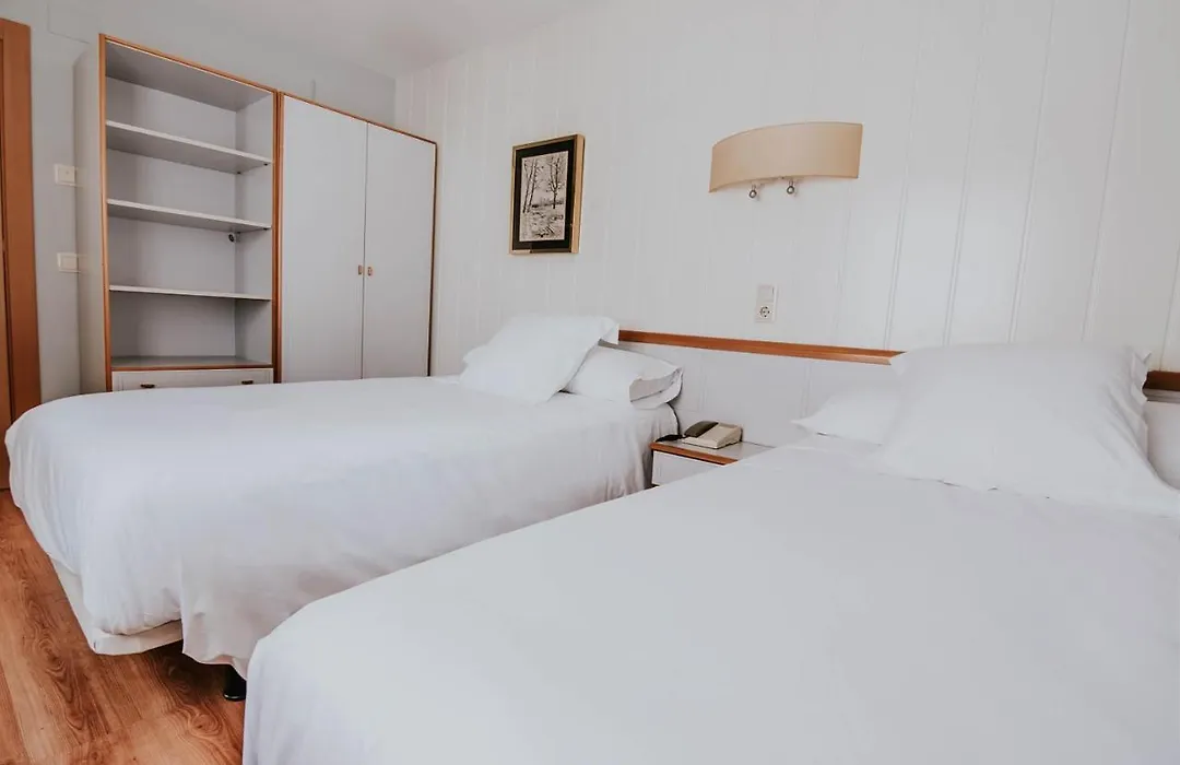 Hotel Isasa-1