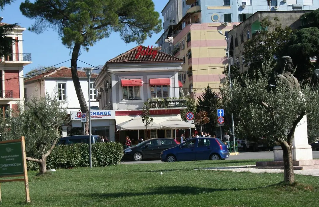 Jolly City Center Hotel-1