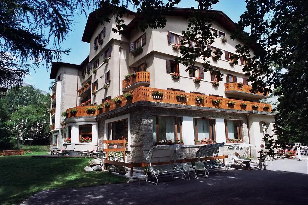 Hotel Des Geneys-1