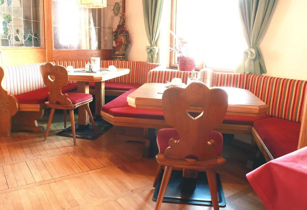Hotel Altpradl-1