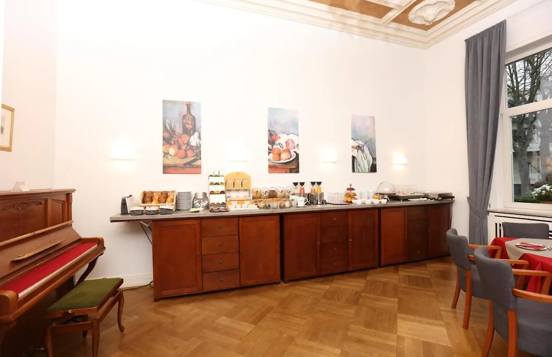 Villa Esplanade-1