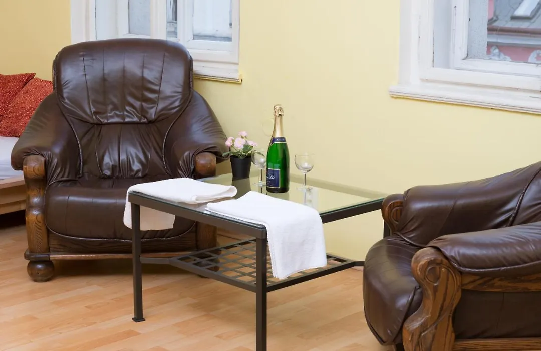 Hotel Praha Club Bed & Breakfast-1