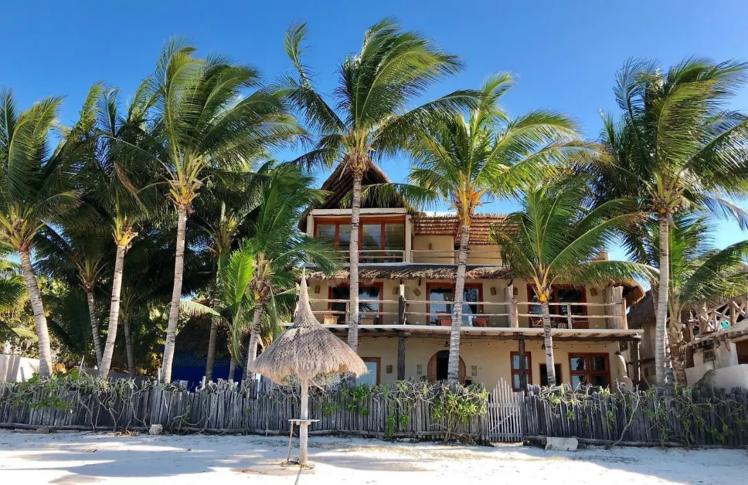 Casa Cat Ba Beachfront Boutique Hotel-1